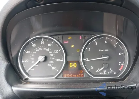 2010 BMW 128I z USA, uszkodzony, nr VIN WBAUL7C51AVJ78381